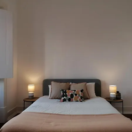 Stunning Marques De Pombal Apartment Lisbon
